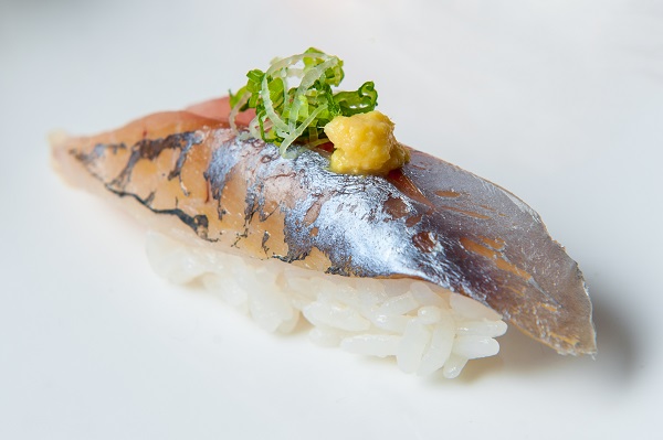 Aji nigiri one piece tuna sushi
