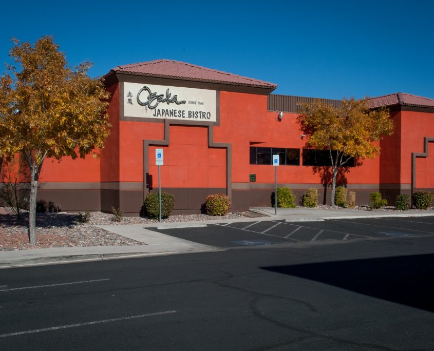 View of ample parking at Osaka Japanese Bistro Henderson location