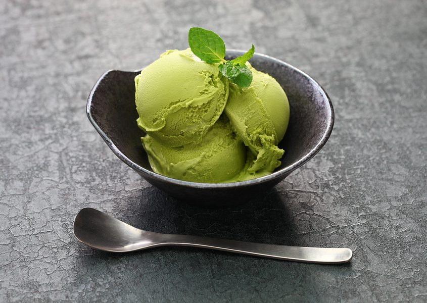 homemade matcha green tea ice cream, japanese dessert